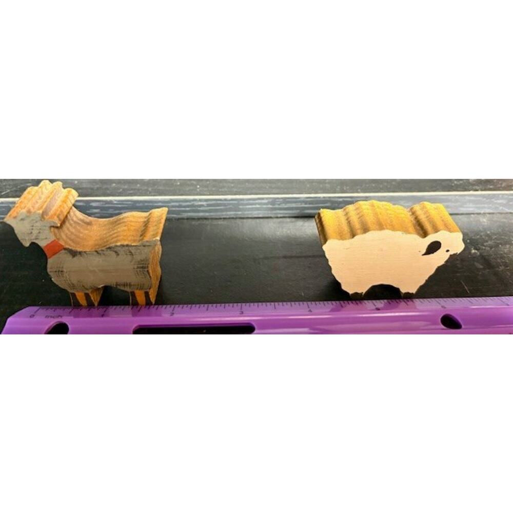 Vintage Wooden Handcrafted Farm Animals Lot of 17 , Some Named Signed and Dated - Picture 12 of 16